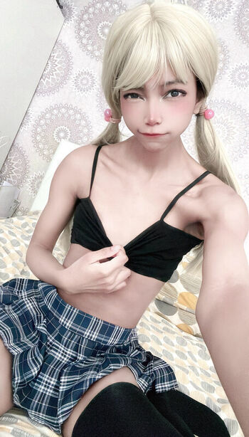 Full leaked Ruruchuu page private photo