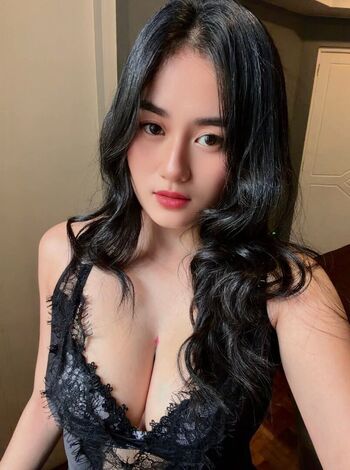 Full leaked Ruth austria private photo