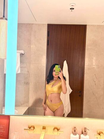 Full leaked Ruth austria page private photo
