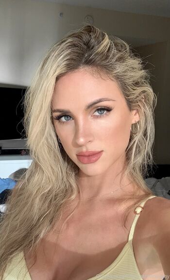 Full leaked Ryann murphy private photo
