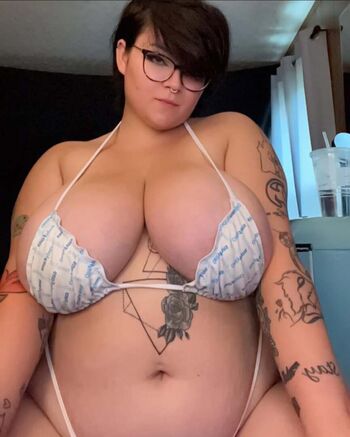 Full leaked Ryann ramona jade private onlyfans photo