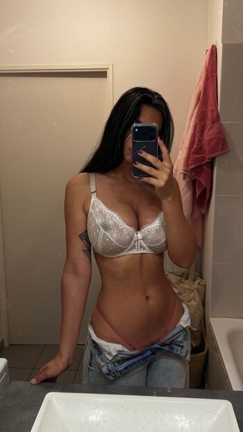 Full leaked S asha private photo