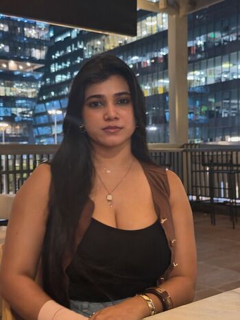 Full leaked Saadhananaidu private photo