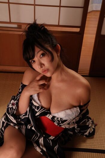 Full leaked Saaya cosplay private photo