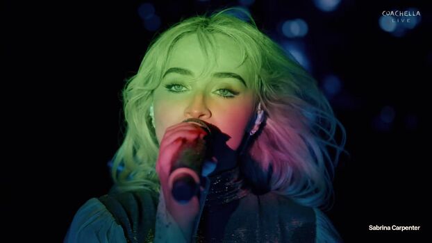 Full leaked Sabrina carpenter  page private onlyfans photo