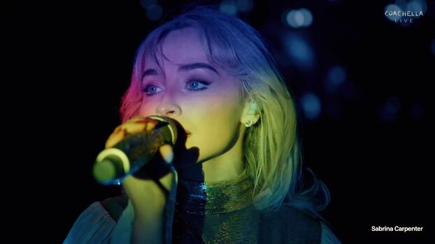 Full leaked Sabrina carpenter  page private onlyfans photo