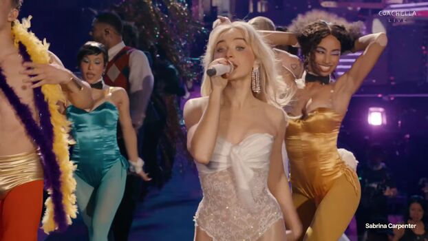 Full leaked Sabrina carpenter  page private onlyfans photo