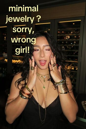 Full leaked Sabrina pezeshkian private photo