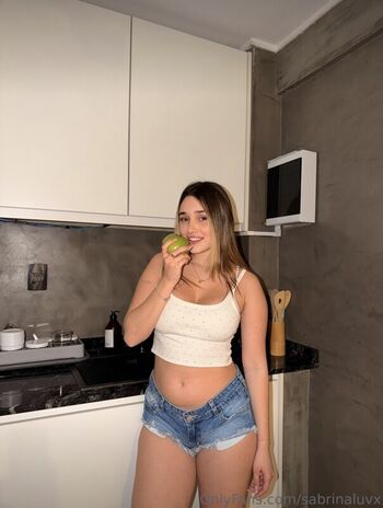 Full leaked Sabrinaluvx private photo