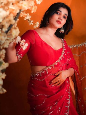 Full leaked Sadhana naidu private photo