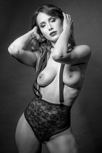 Full leaked Sadie gray page private photo