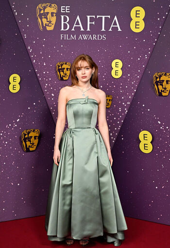 Full leaked Sadie sink page private onlyfans photo