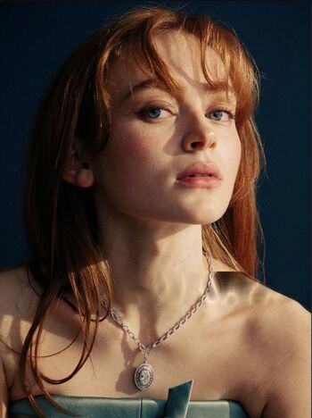 Full leaked Sadie sink page private onlyfans photo