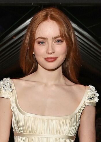 Full leaked Sadie sink page private onlyfans photo