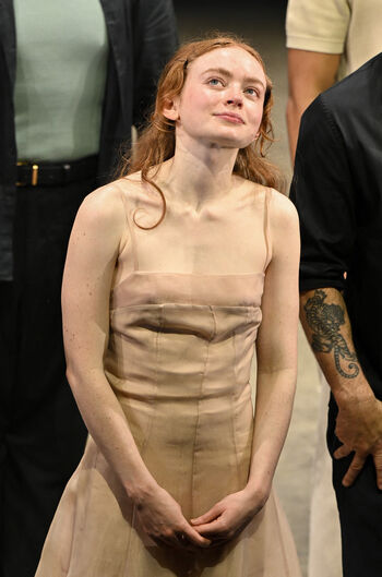 Full leaked Sadie sink page private onlyfans photo