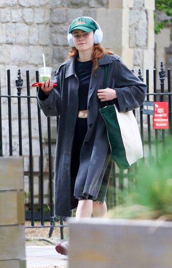 Full leaked Sadie sink private photo