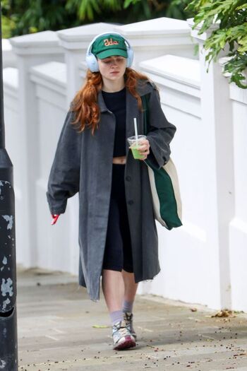 Full leaked Sadie sink private photo