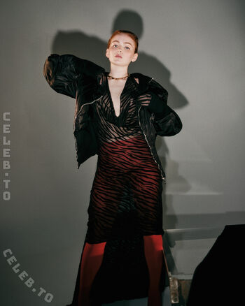 Full leaked Sadie sink page private photo