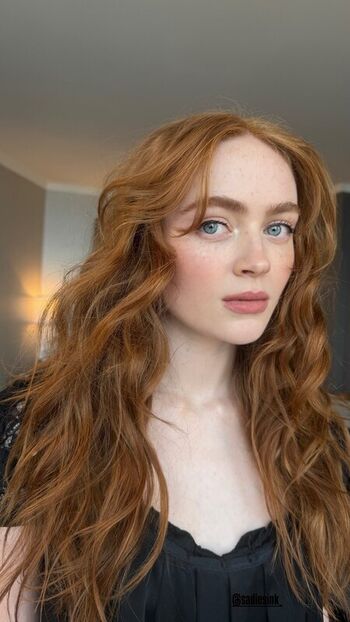Full leaked Sadie sink private photo