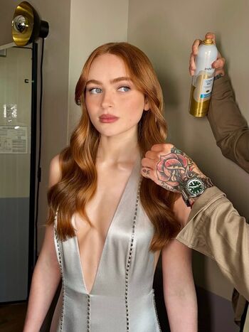 Full leaked Sadie sink page private photo