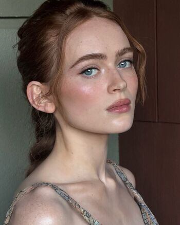 Full leaked Sadie sink page private photo