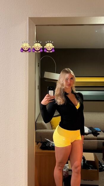 Full leaked Sadiehk fit private photo