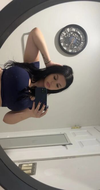 Full leaked Sadiejean private onlyfans photo