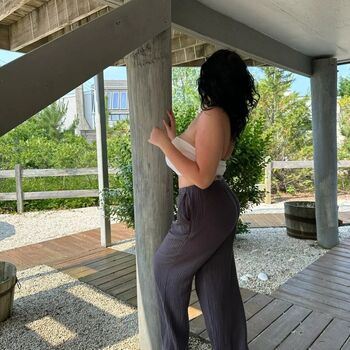 Full leaked Sadiejean private onlyfans photo