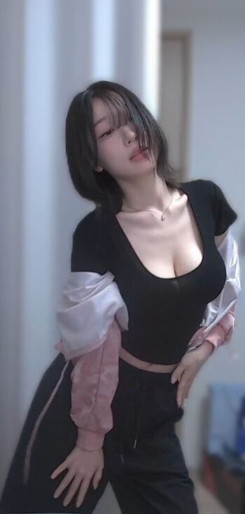 Full leaked Saeyobim private photo