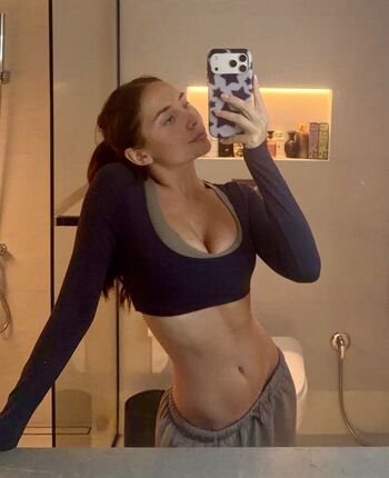 Full leaked Saffron barker private photo