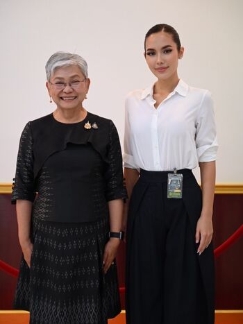 Full leaked Saffron maya snook page private onlyfans photo