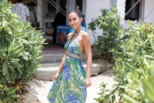 Full leaked Saffron maya snook private photo