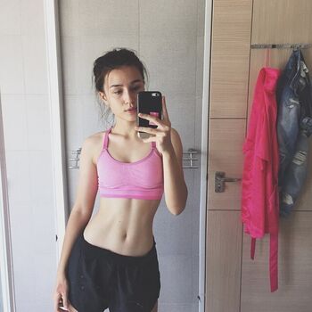 Full leaked Saffron sharpe private photo