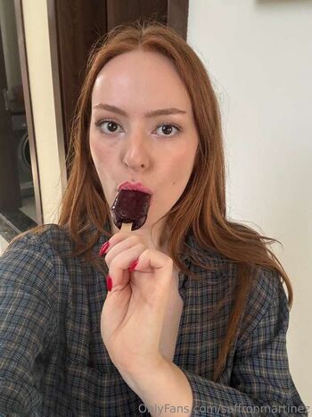 Full leaked Saffronmartinez private photo