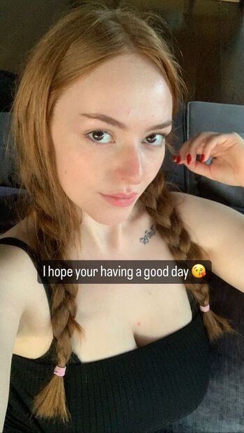 Full leaked Saffronmartinez private photo
