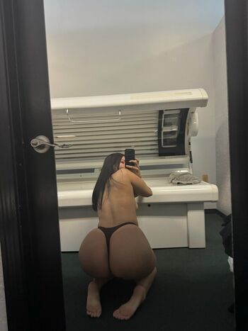 Full leaked Saharasdessert private photo