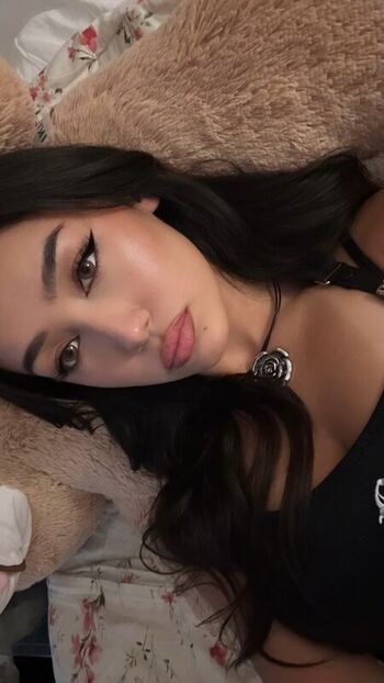 Full leaked Saharrooo private photo