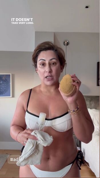 Full leaked Saira khan page private onlyfans photo