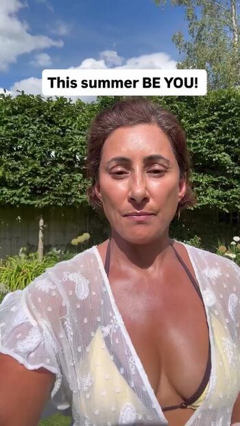 Full leaked Saira khan page private photo