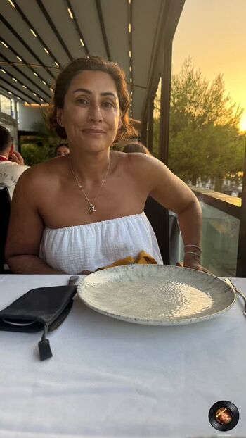 Full leaked Saira khan private photo