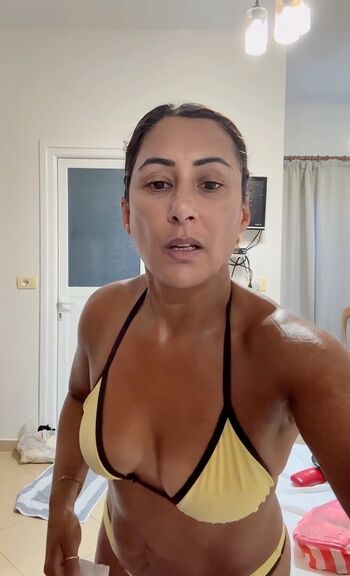Full leaked Saira khan private photo