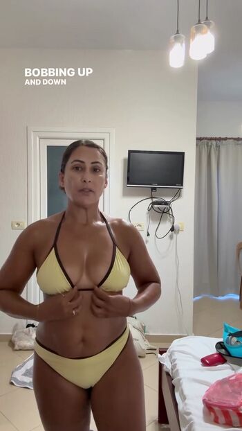 Full leaked Saira khan private photo