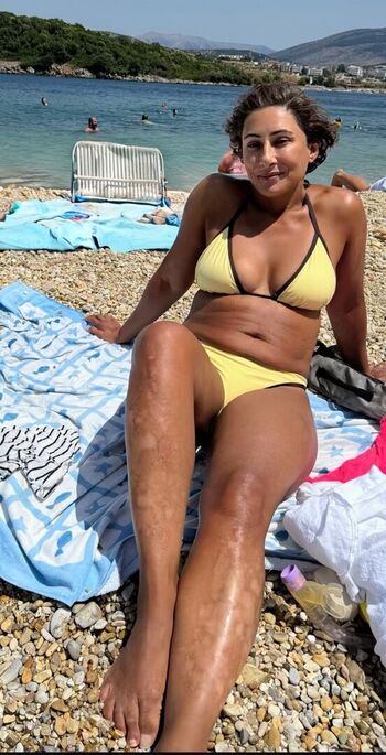 Full leaked Saira khan private photo