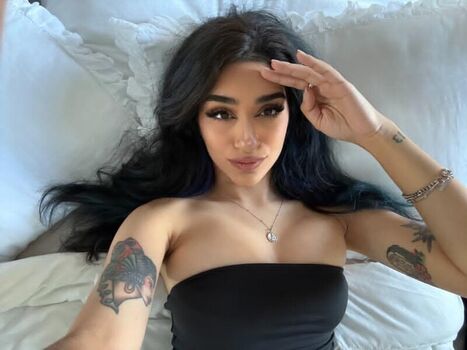 Full leaked Saira rose private photo
