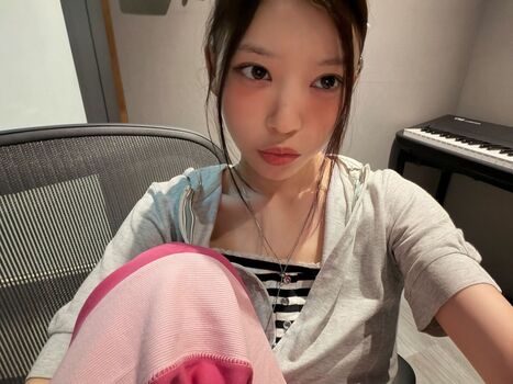 Full leaked Sakai moka private onlyfans photo