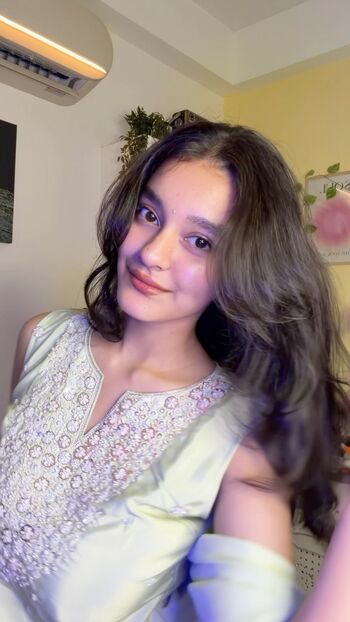 Full leaked Sakshi pandey private photo