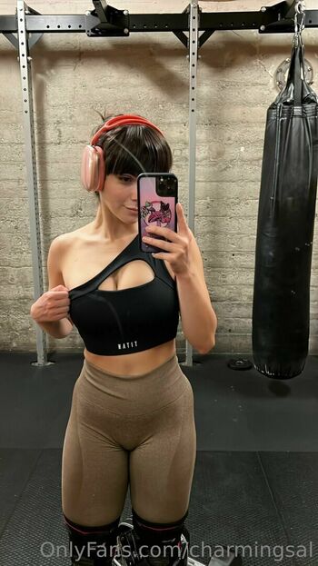 Full leaked Salarrea private photo