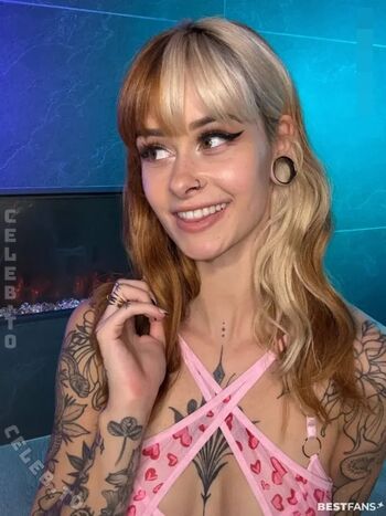 Full leaked Sallydinosaur  page private onlyfans photo