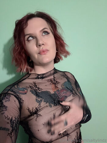Full leaked Saltylindz private photo