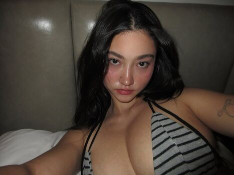 Full leaked Salysaouk private photo